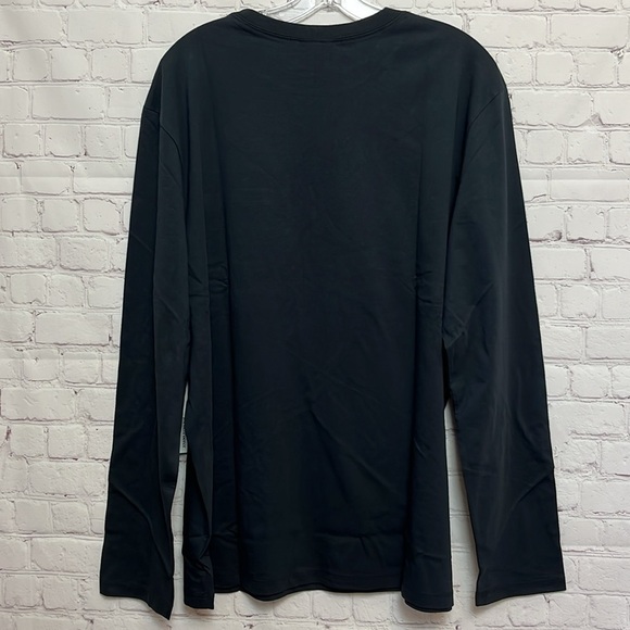 Richer Poorer Pima Pocket Long Sleeve Tee in Black - Picture 9 of 12